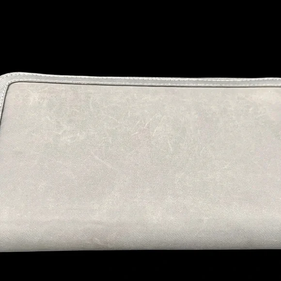 Henri Bendal Jetsetter Zip Portfolio Wallet - EUC - Picture 8 of 11